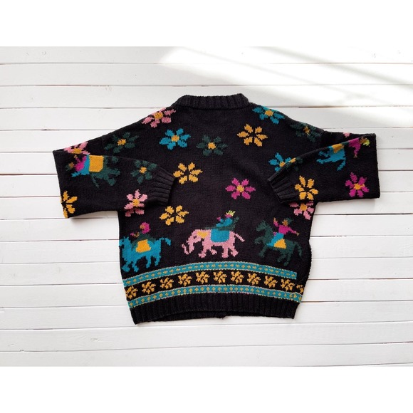 black embroidered sweater 80s 90s vintage Forenza elephant horse floral cardigan - Picture 5 of 6